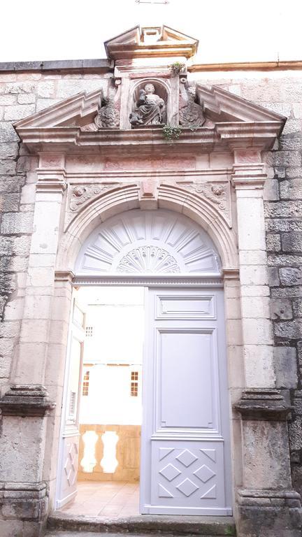 Les Tomettes Apartment Dole Exterior photo